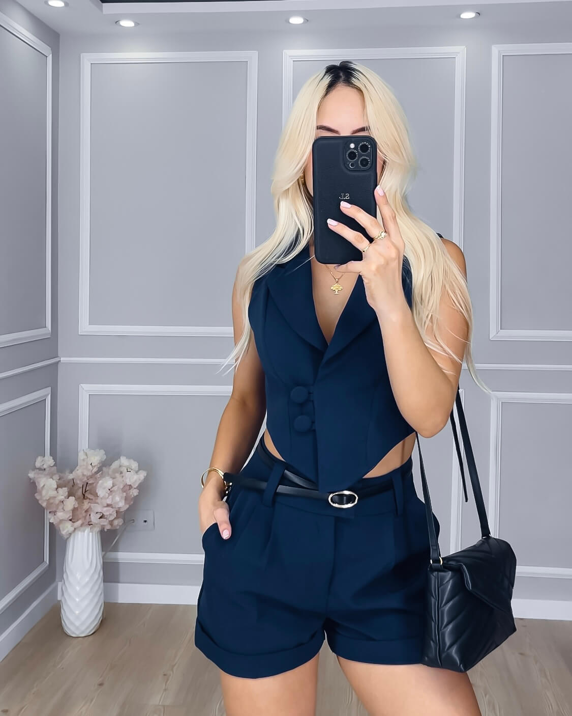 SET CHALECO Y SHORT SASTRE - MYSELF