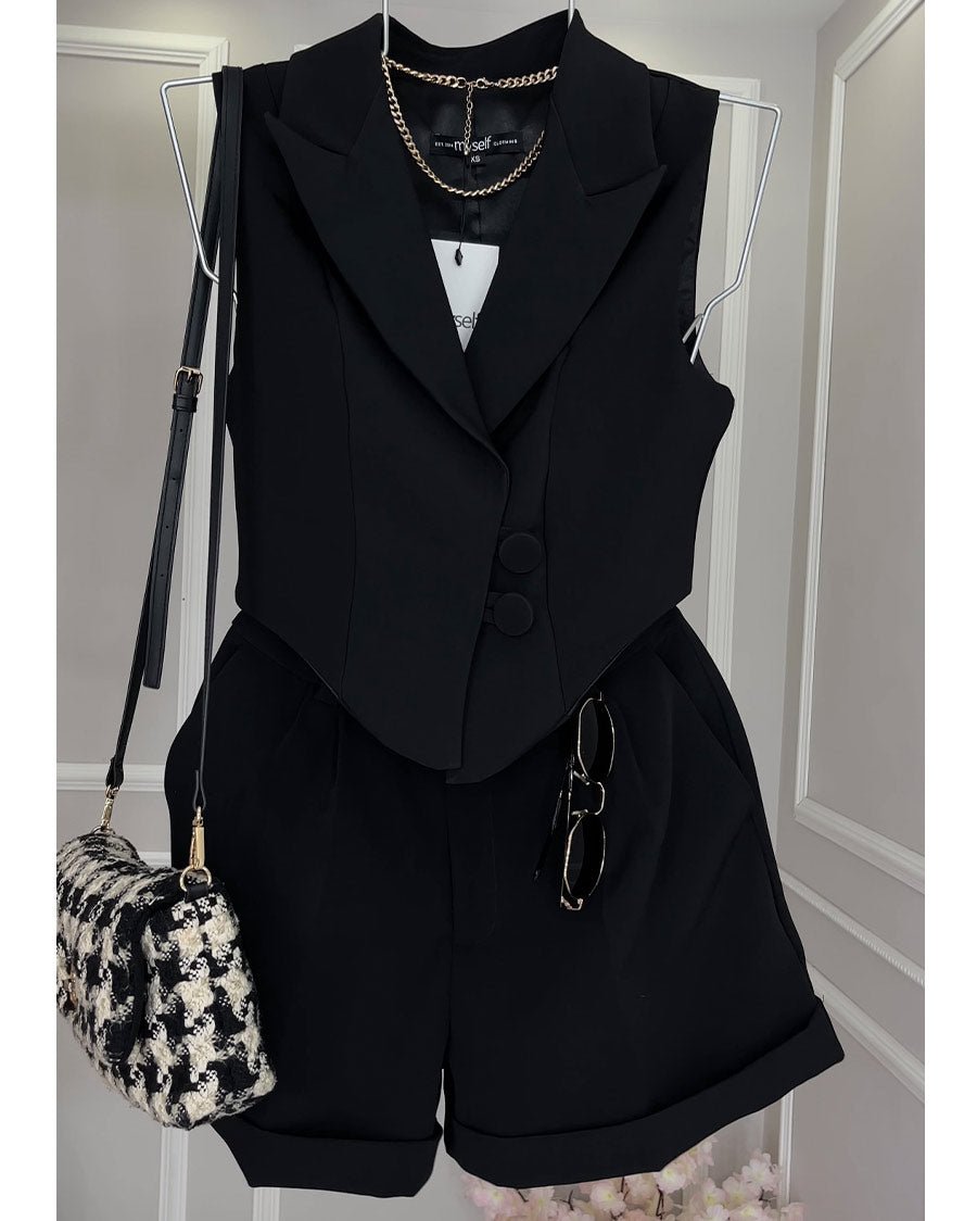SET CHALECO Y SHORT NEGRO - MYSELF